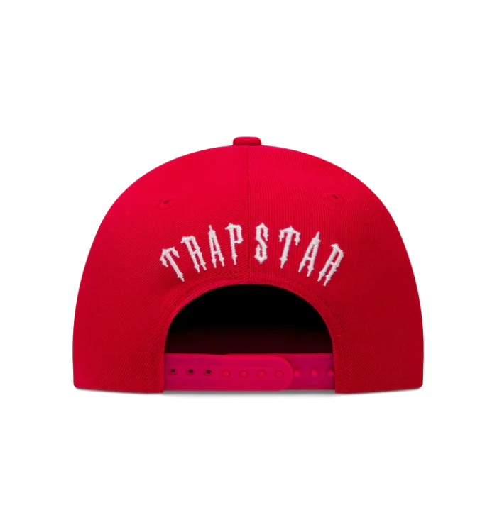 Trapstar Irongate Hat Arch Snapback – ROSSO/BIANCO